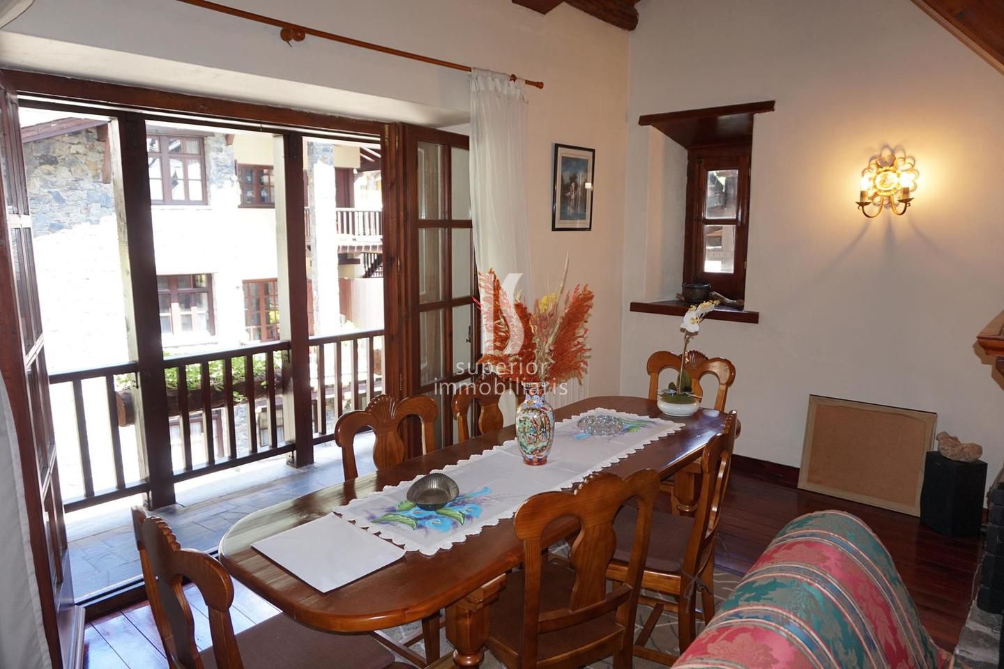 Pis en venda a Arinsal, 4 habitacions, 180 metres