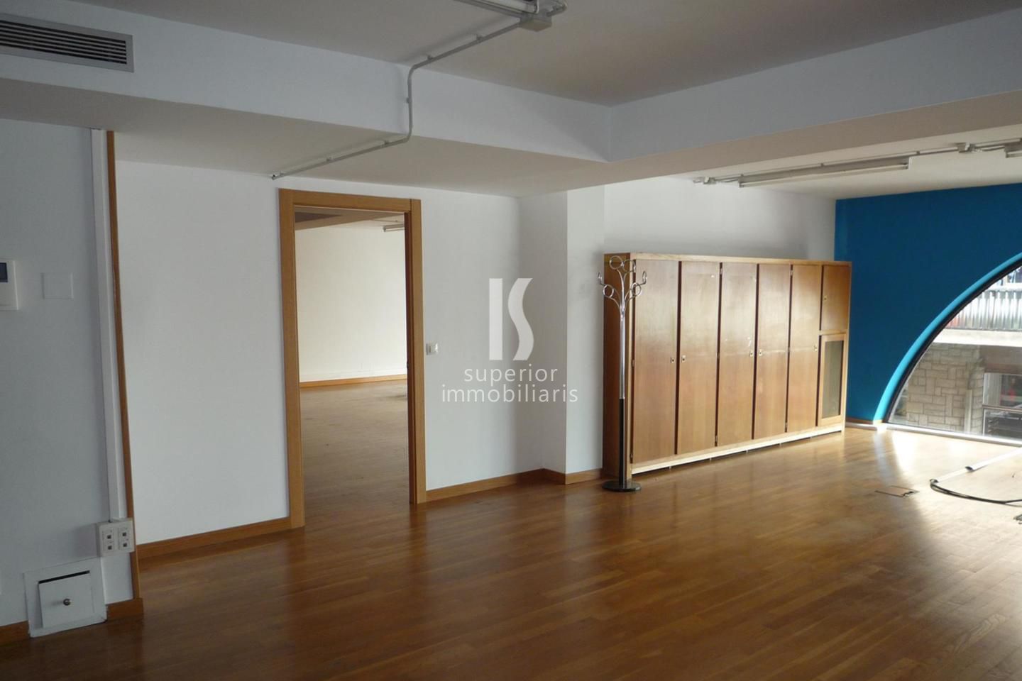 Local comercial en venta en Andorra la Vella, 330 metros