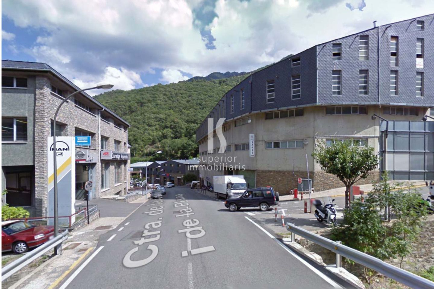 Nau Industrial de lloguer a Andorra la Vella, 450 metres