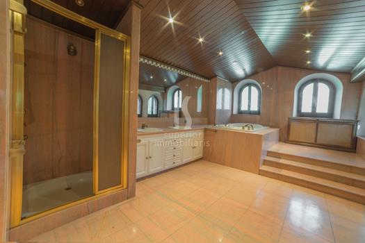 Xalet en lloguer de 4 habitacions a Andorra la Vella amb terrassa