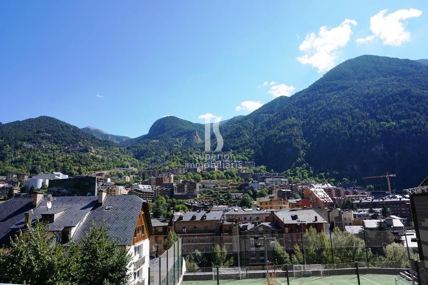 Apartment for sale with 4 bedrooms in Encamp