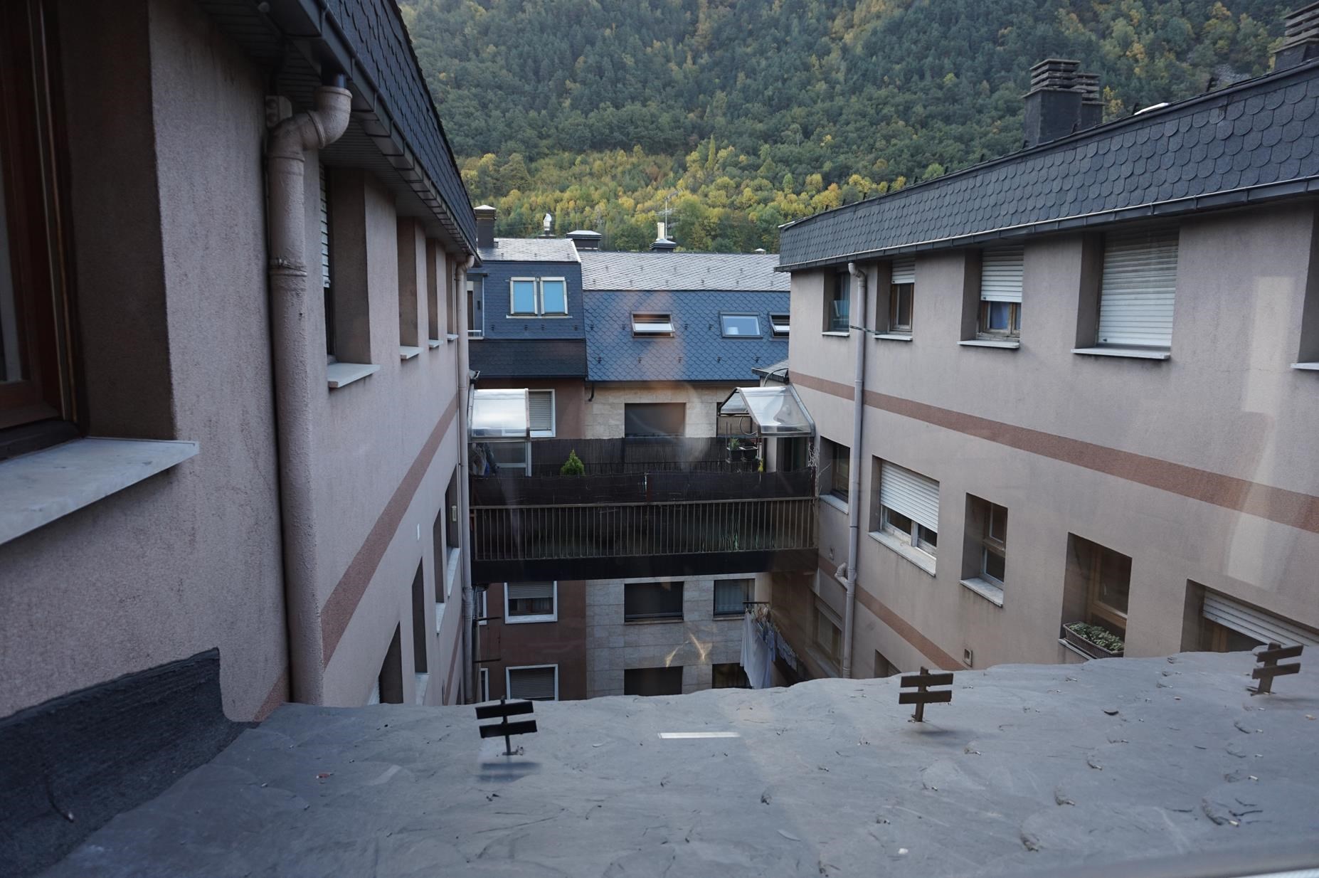Piso de alquiler en Andorra la Vella, 2 habitaciones, 73 metros