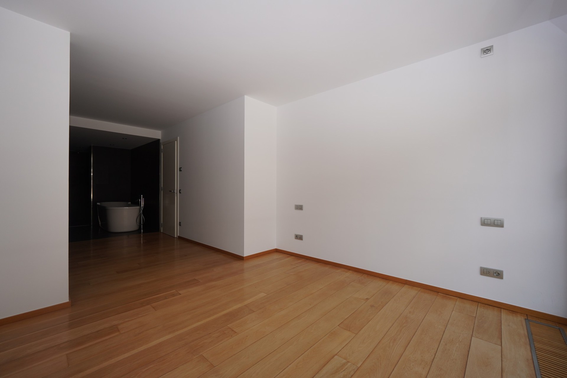 Ático de alquiler en Andorra la Vella, 3 habitaciones, 191 metros