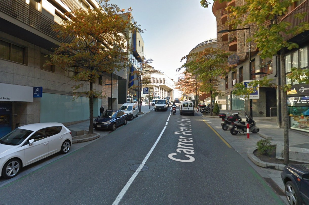 Plaza de aparcamiento en alquiler en Andorra la Vella