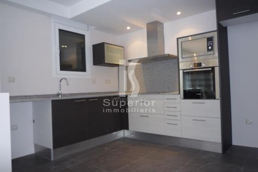 Edificio en venta en Ordino con parking