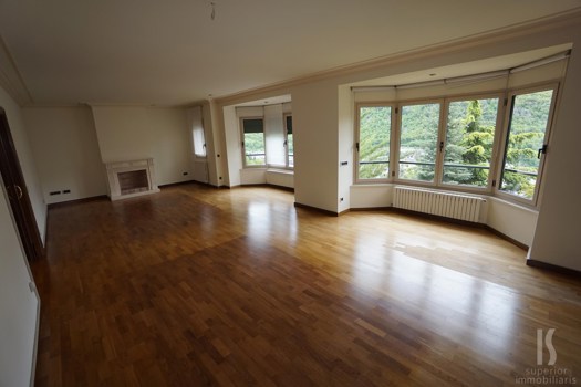 Appartement à location avec 4 chambres en Andorra la Vella avec terrasse