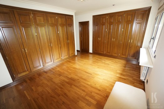 Appartement à location avec 4 chambres en Andorra la Vella avec terrasse